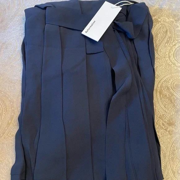 REFORMATION Navy Blue Winslow Maxi Dress New with Tags! - Picture 11 of 11